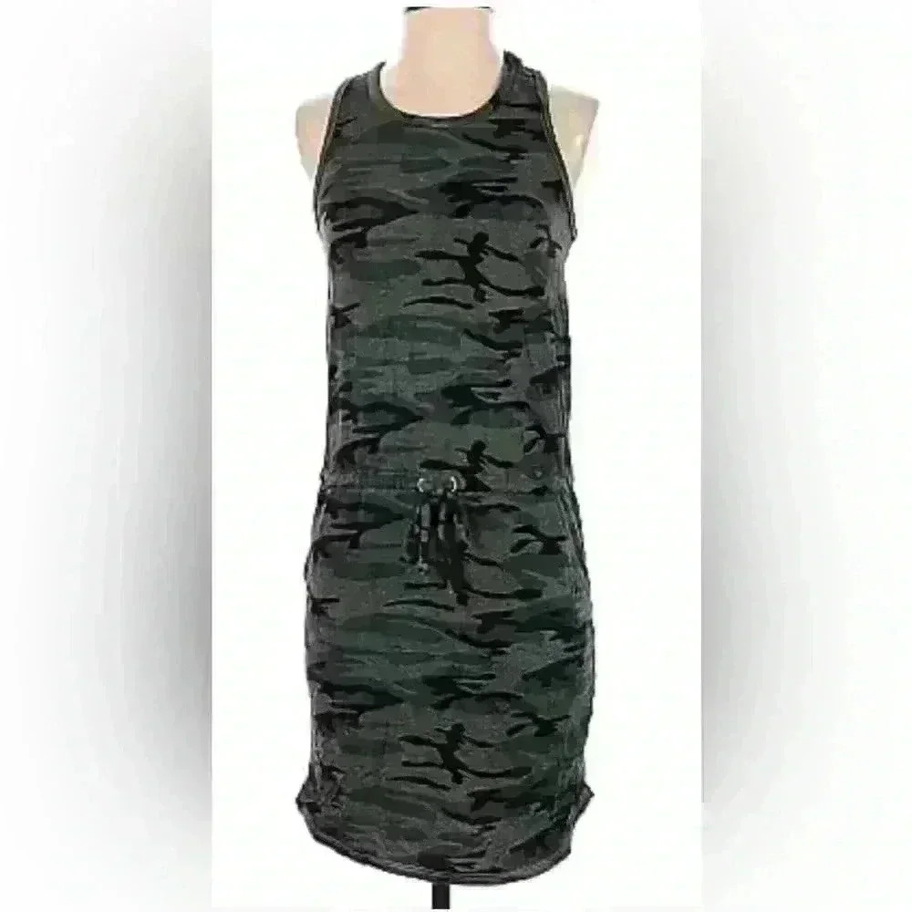 Sundry The Weekender Camouflage Dress - Picture 2 of 16